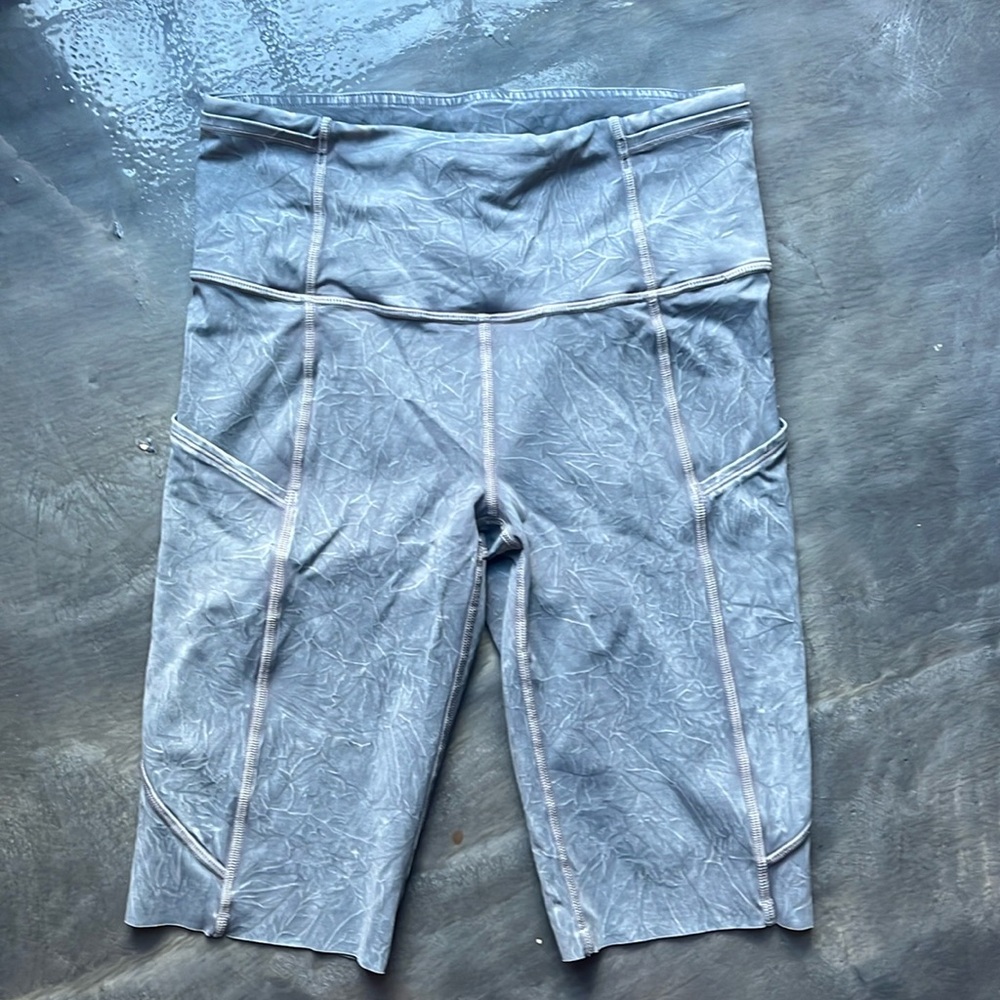 Lululemon wunder train bike short